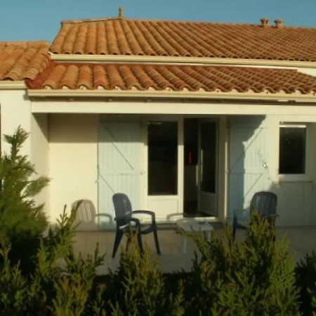 Maison La Faute-sur-mer, 3 Pieces, 5 Personnes - Fr-1-476-127 Casa de Férias *